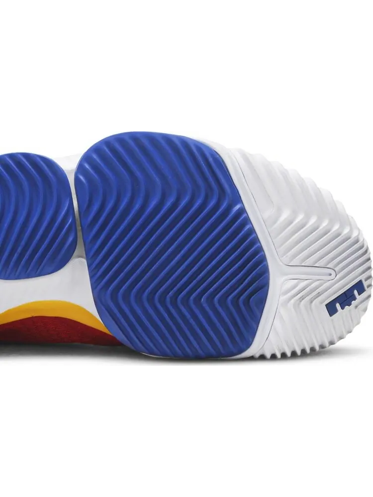 Кроссовки Nike LeBron 16 Low 'SuperBron' — изображение 5 из 8, красный