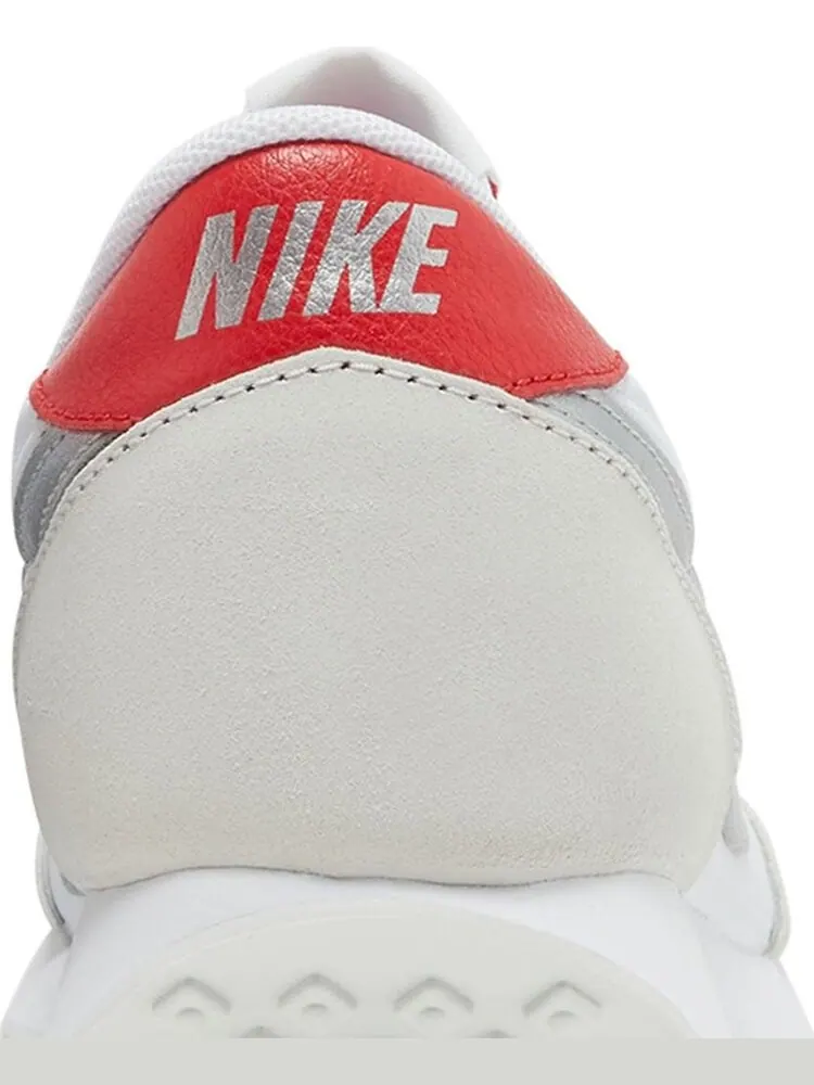 Кроссовки Nike Wmns Daybreak 'Summit White Metallic Silver' — изображение 7 из 8, белый