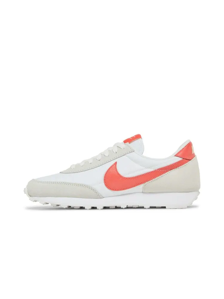 Кроссовки Nike Wmns Daybreak 'White Magic Ember' — изображение 4 из 9, белый///белый