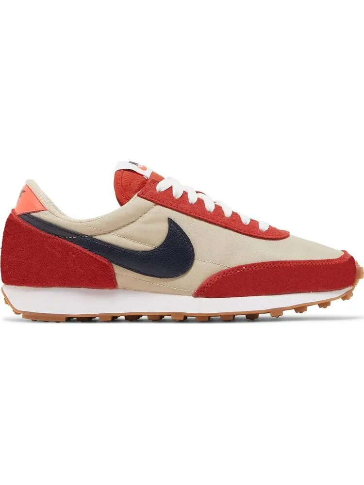 Кроссовки Nike Wmns Daybreak 'Cinnabar Sanddrift Gum' — изображение 1 из 8, красный