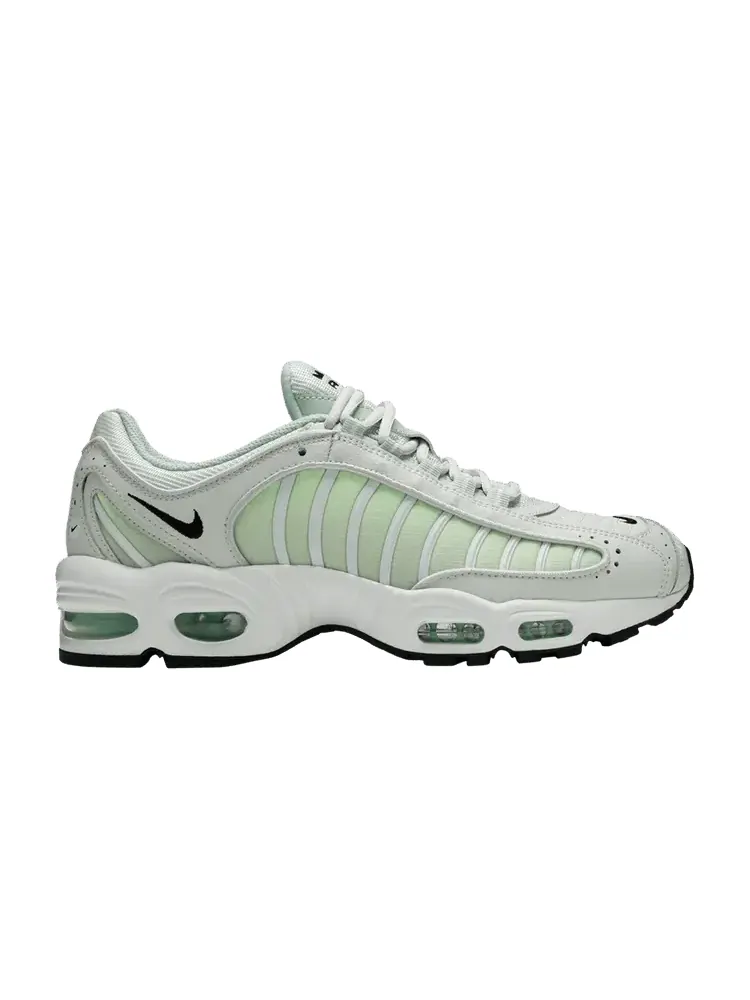 Кроссовки Nike Wmns Air Max Tailwind 4 'Pistachio Frost' — изображение 1 из 9, белый//черный