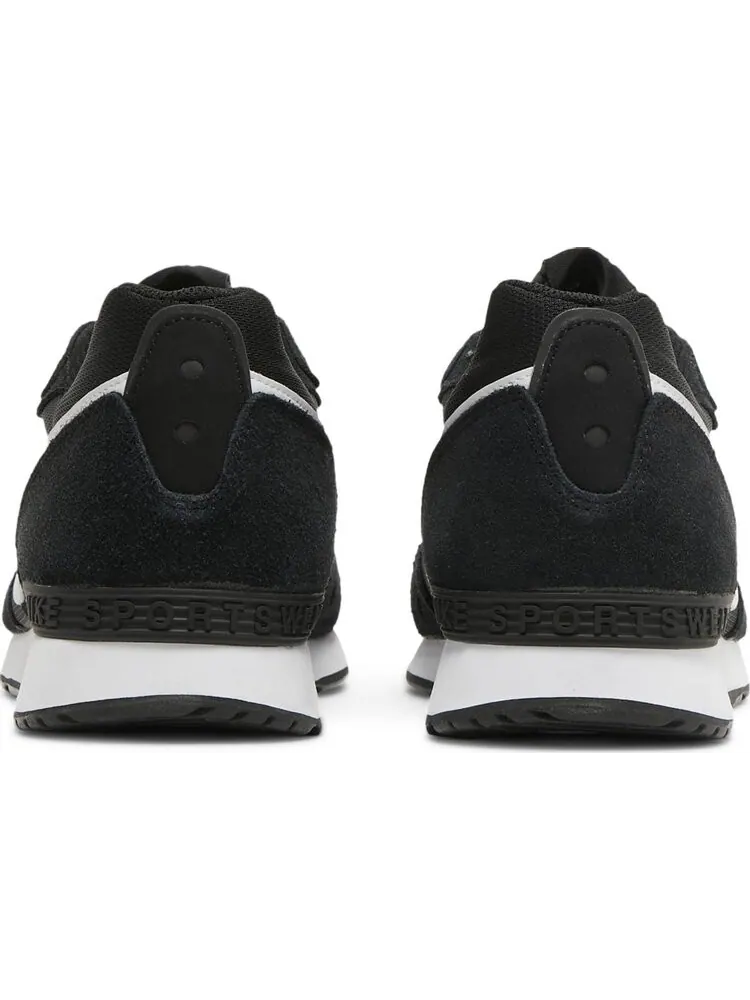 Кроссовки Nike Venture Runner 'Black White' — изображение 6 из 8, черный