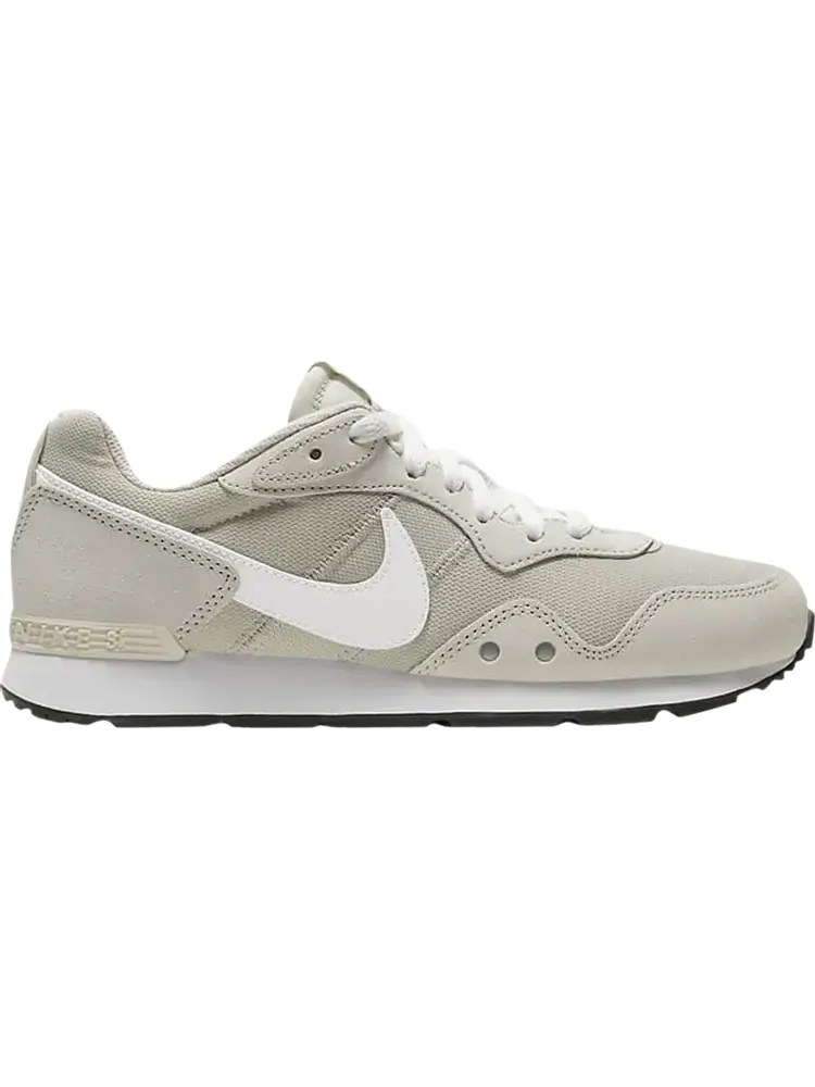 Кроссовки Nike Wmns Venture Runner 'Light Bone' — изображение 1 из 1, серый