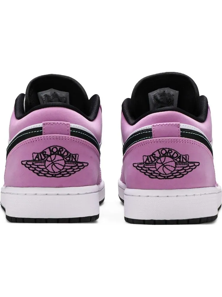 Кроссовки Air Jordan 1 Low SE Violet Shock — изображение 6 из 8, фиолетовый