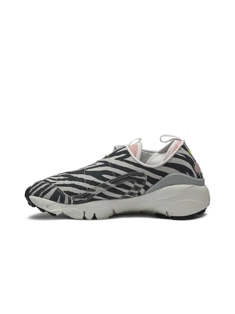 Кроссовки Nike Olivia Kim x Wmns Air Footscape — изображение 3 из 4, белый