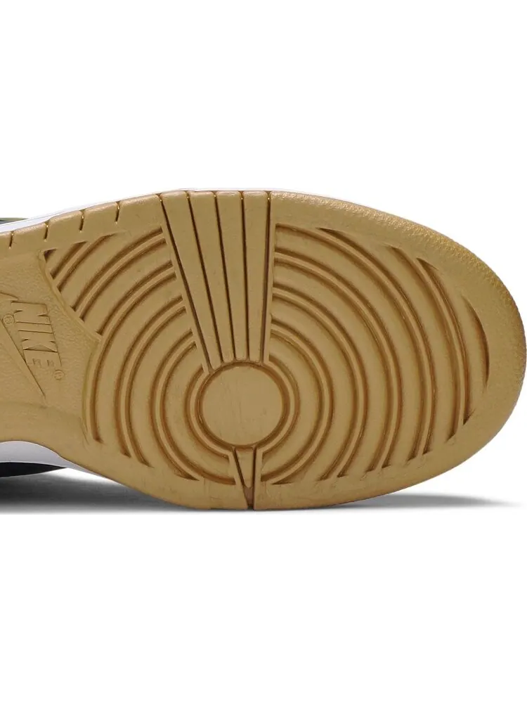 Кроссовки Nike Supreme x Dunk SB Low QS 'Metallic Gold' — изображение 5 из 8, золото