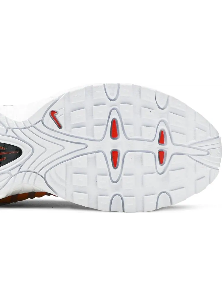 Кроссовки Nike Wmns Air Max Tailwind 4 NRG 'White University Gold' — изображение 5 из 8, золото