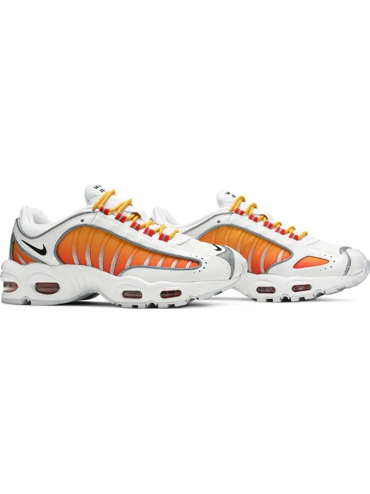 Кроссовки Nike Wmns Air Max Tailwind 4 NRG 'White University Gold' — изображение 8 из 8, золото