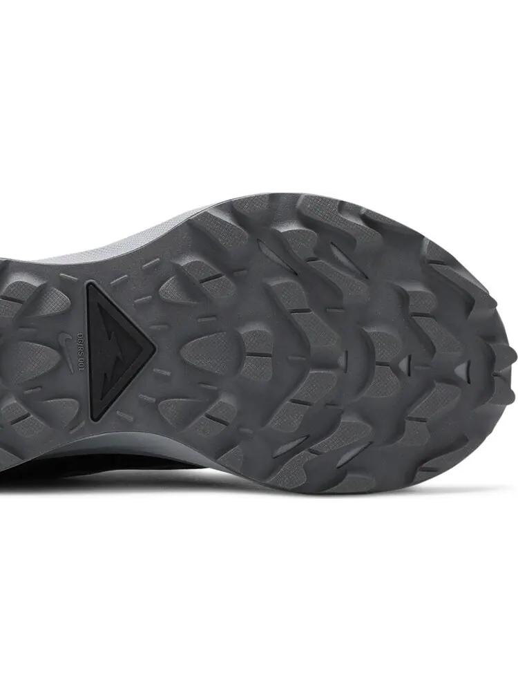 Кроссовки Nike Pegasus Trail 2 'Dark Smoke Grey' — изображение 5 из 8, черный