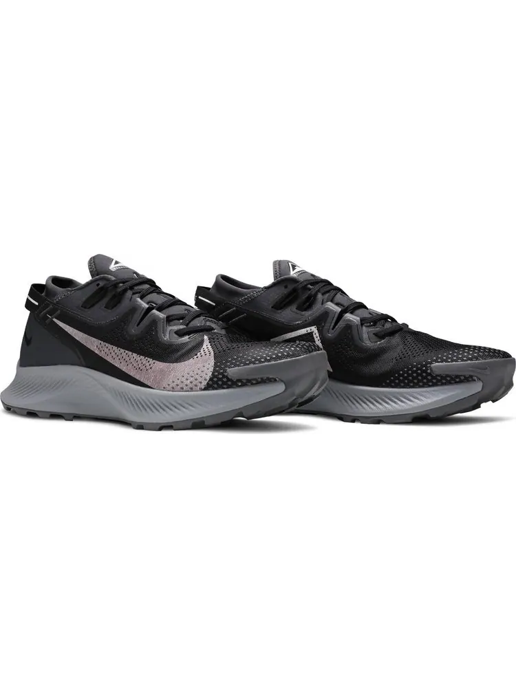 Кроссовки Nike Pegasus Trail 2 'Dark Smoke Grey' — изображение 8 из 8, черный