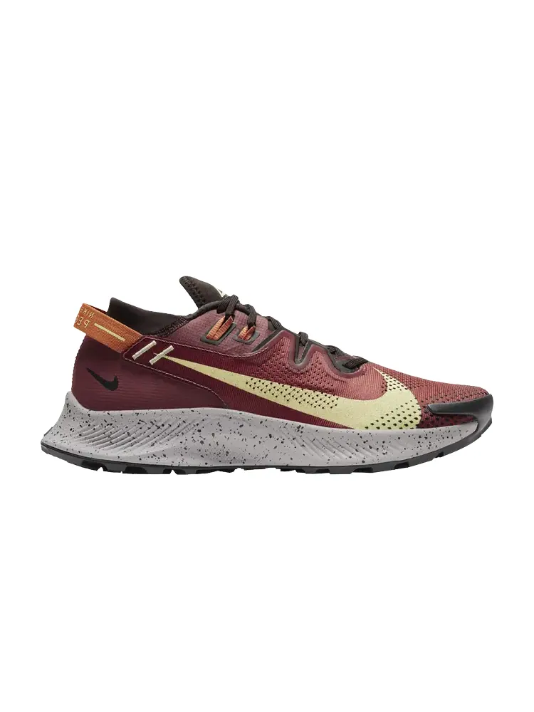 Кроссовки Nike Pegasus Trail 2 — изображение 1 из 1, красный