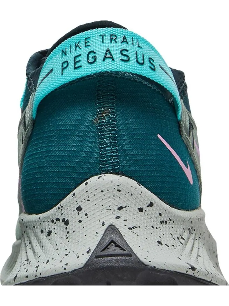 Кроссовки Nike Wmns Pegasus Trail 2 'Spiral Sage Atomic Teal' — изображение 7 из 8, зеленый