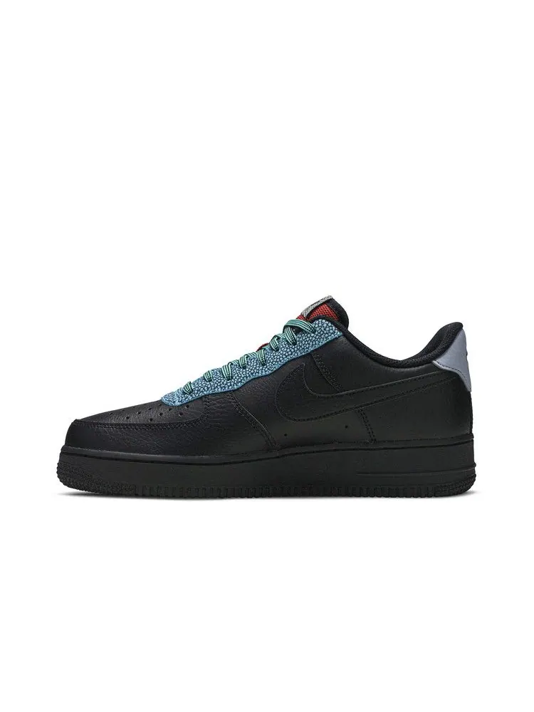 Кроссовки Nike Air Force 1 '07 LV8 4 'Black Obsidian Mist' — изображение 4 из 9, черный/черный