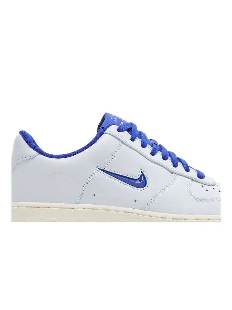 Кроссовки Nike Air Force 1 Jewel 'Home & Away - Concord' — изображение 3 из 9, белый//красный