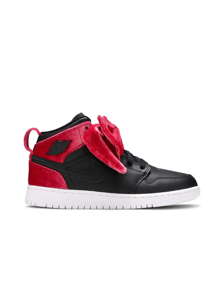 Кроссовки Air Jordan Air Jordan 1 Mid Bow XLD GS 'Noble Red' — изображение 2 из 9, черный/красный/белый