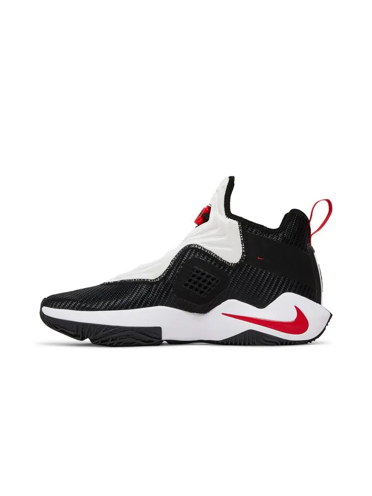 Кроссовки LeBron Soldier 14 'Black White' — изображение 3 из 8, белый