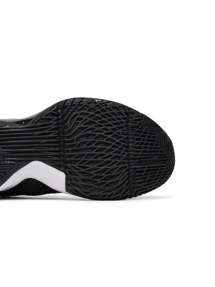 Кроссовки LeBron Soldier 14 'Black White' — изображение 5 из 8, белый