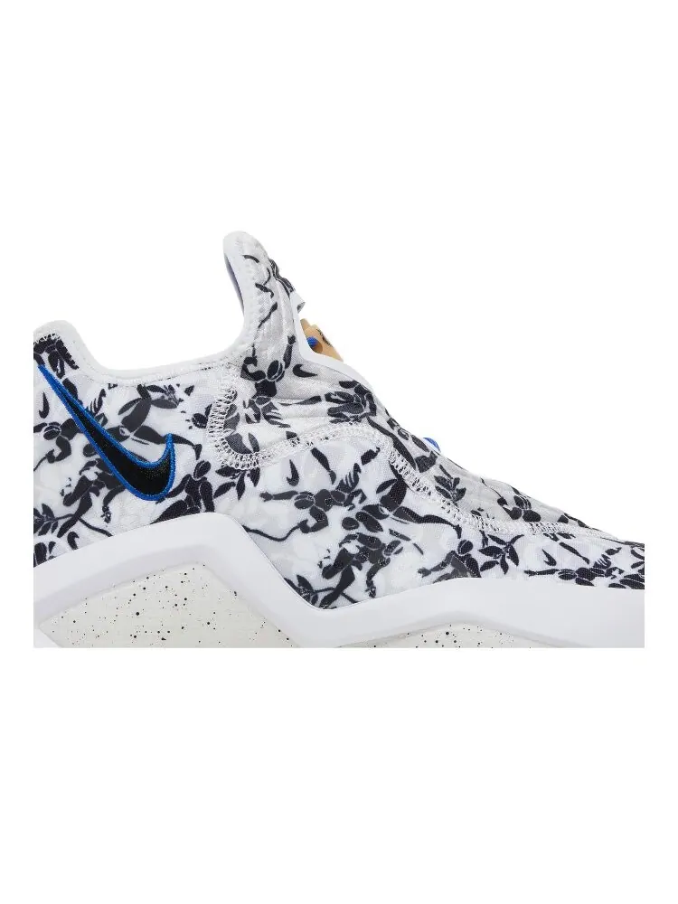Кроссовки Nike LeBron Soldier 14 — изображение 2 из 4, белый