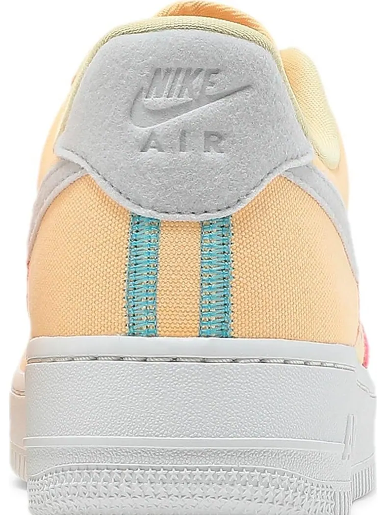 Кроссовки Nike Wmns Air Force 1 '07 Low LX 'Stitched Canvas - Melon Tint' — изображение 7 из 8, оранжевый