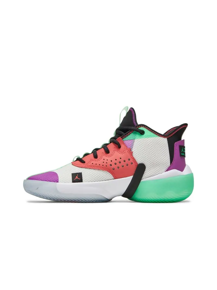 Кроссовки Jordan React Elevation 'White Hyper Violet' — изображение 3 из 8, белый фиолетовый