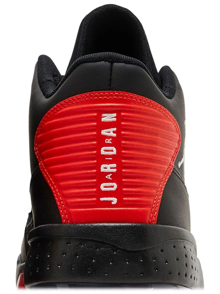 Кроссовки Air Jordan Jordan Max Aura 2 'Bred' — изображение 7 из 8, черный