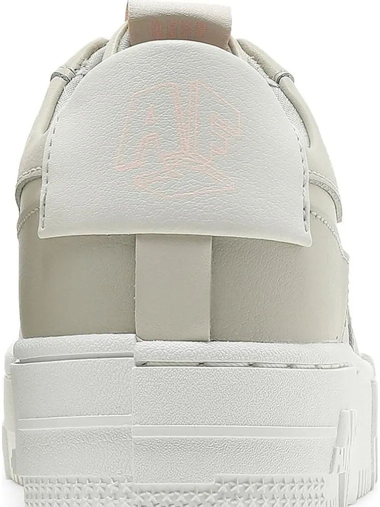 Кроссовки Nike Wmns Air Force 1 Pixel 'Light Stone' — изображение 7 из 8, бежевый