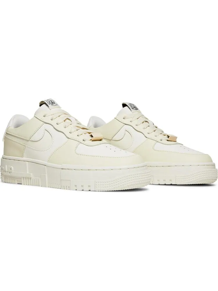 Кроссовки Nike Wmns Air Force 1 Pixel 'Cashmere' — изображение 8 из 8, бежевый