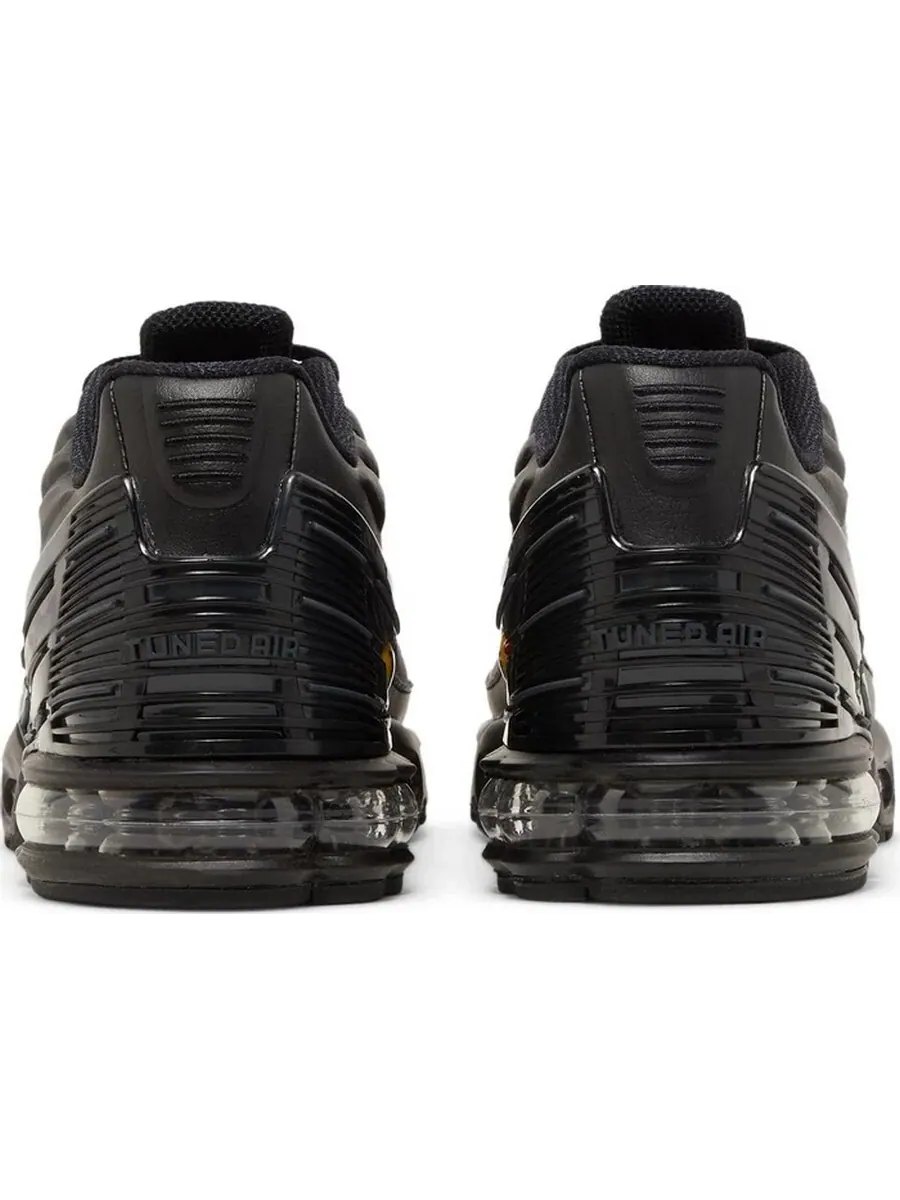 Кроссовки Nike Air Max Plus 3 Leather 'Triple Black' — изображение 4 из 7, черный