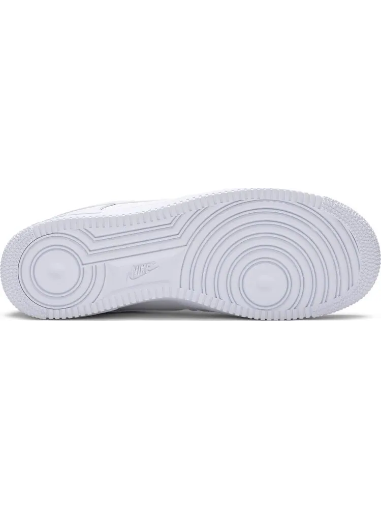 Кроссовки Nike Air Force 1 '07 LV8 'Misplaced Swoosh - Triple White' — изображение 4 из 8, белый