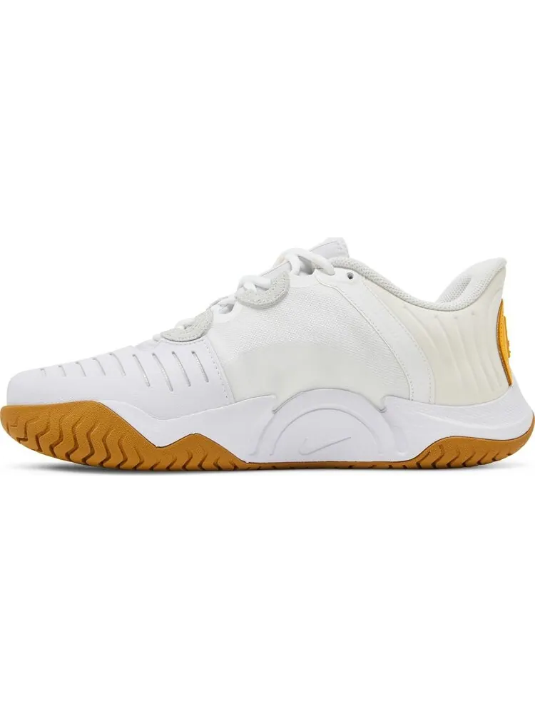 Кроссовки Nike NikeCourt Air Zoom GP Turbo 'Summit White University Gold' — изображение 3 из 8, белый