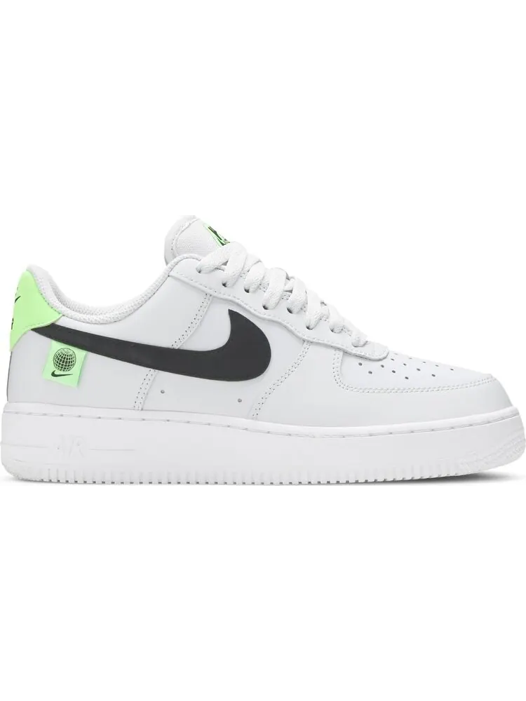 Кроссовки Nike Air Force 1 '07 Low 'Worldwide Pack - Platinum Green Strike' — изображение 1 из 8, серый
