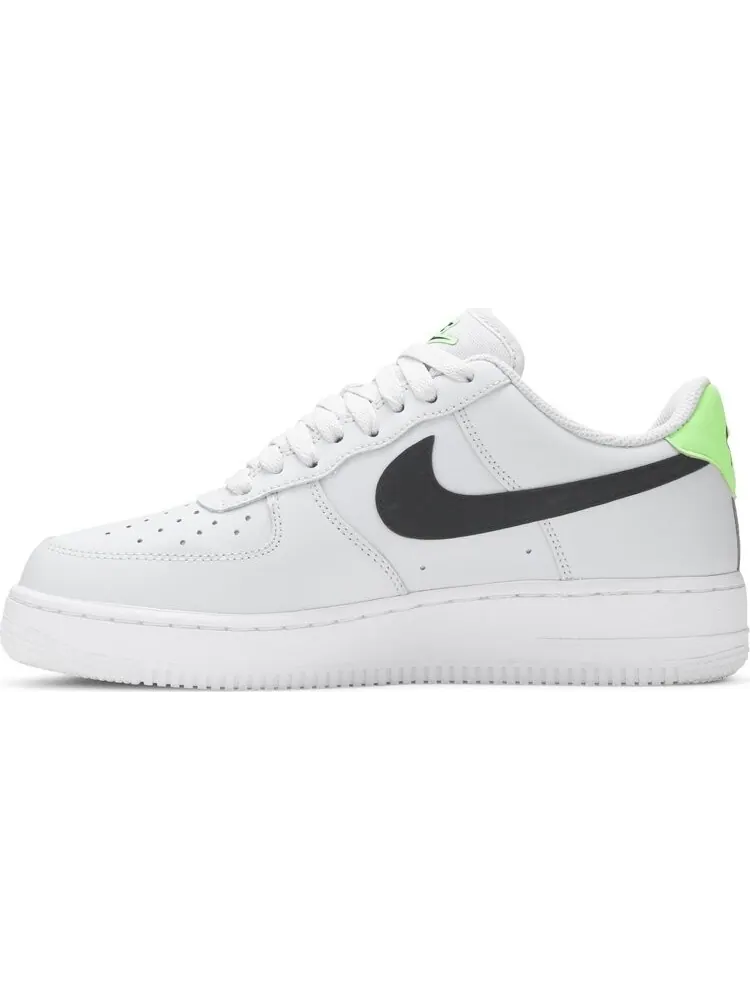 Кроссовки Nike Air Force 1 '07 Low 'Worldwide Pack - Platinum Green Strike' — изображение 3 из 8, серый