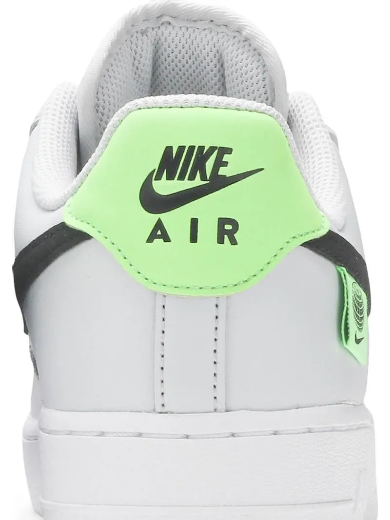 Кроссовки Nike Air Force 1 '07 Low 'Worldwide Pack - Platinum Green Strike' — изображение 7 из 8, серый