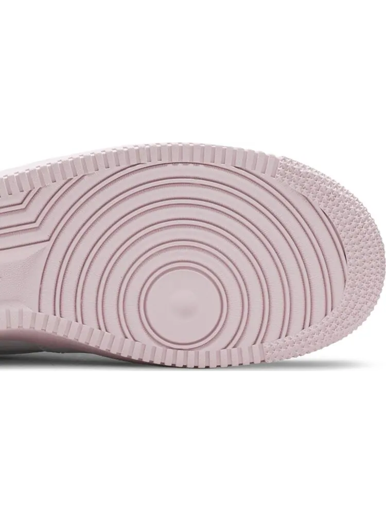 Кроссовки Nike Air Force 1 '07 Low 'White Pink Sole' — изображение 5 из 8, белый
