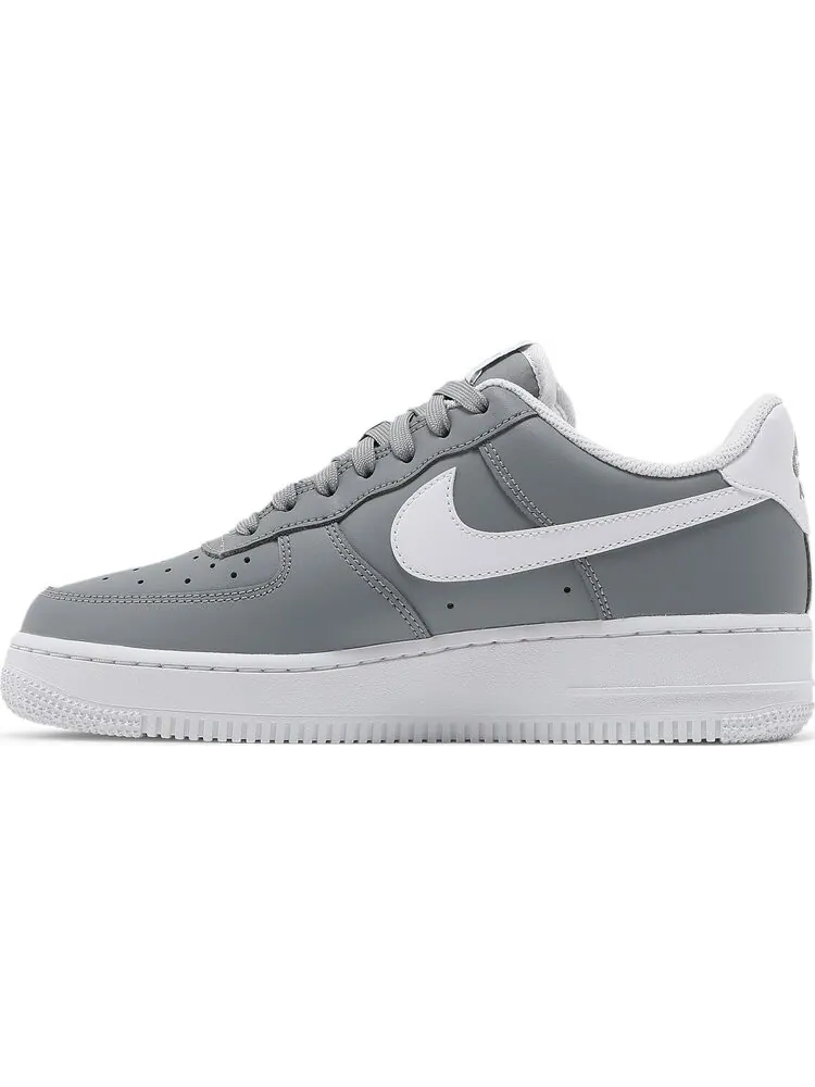 Кроссовки Nike Air Force 1 Low 'Wolf Grey' — изображение 3 из 8, серый