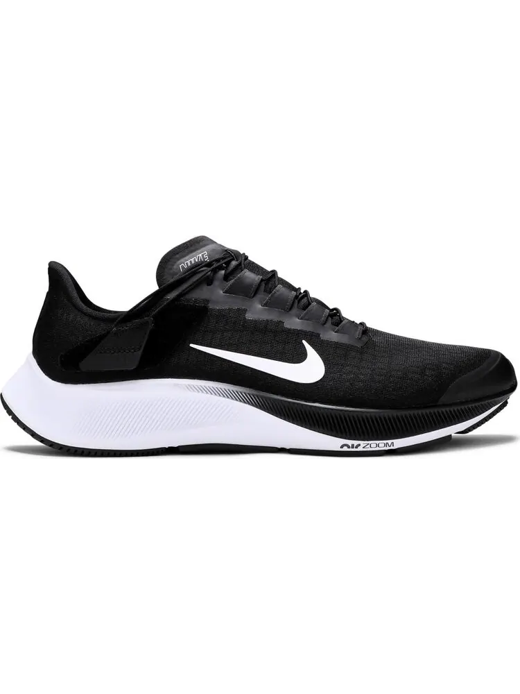 Кроссовки Nike Air Zoom Pegasus 37 FlyEase 'Black White' — изображение 1 из 8, черный