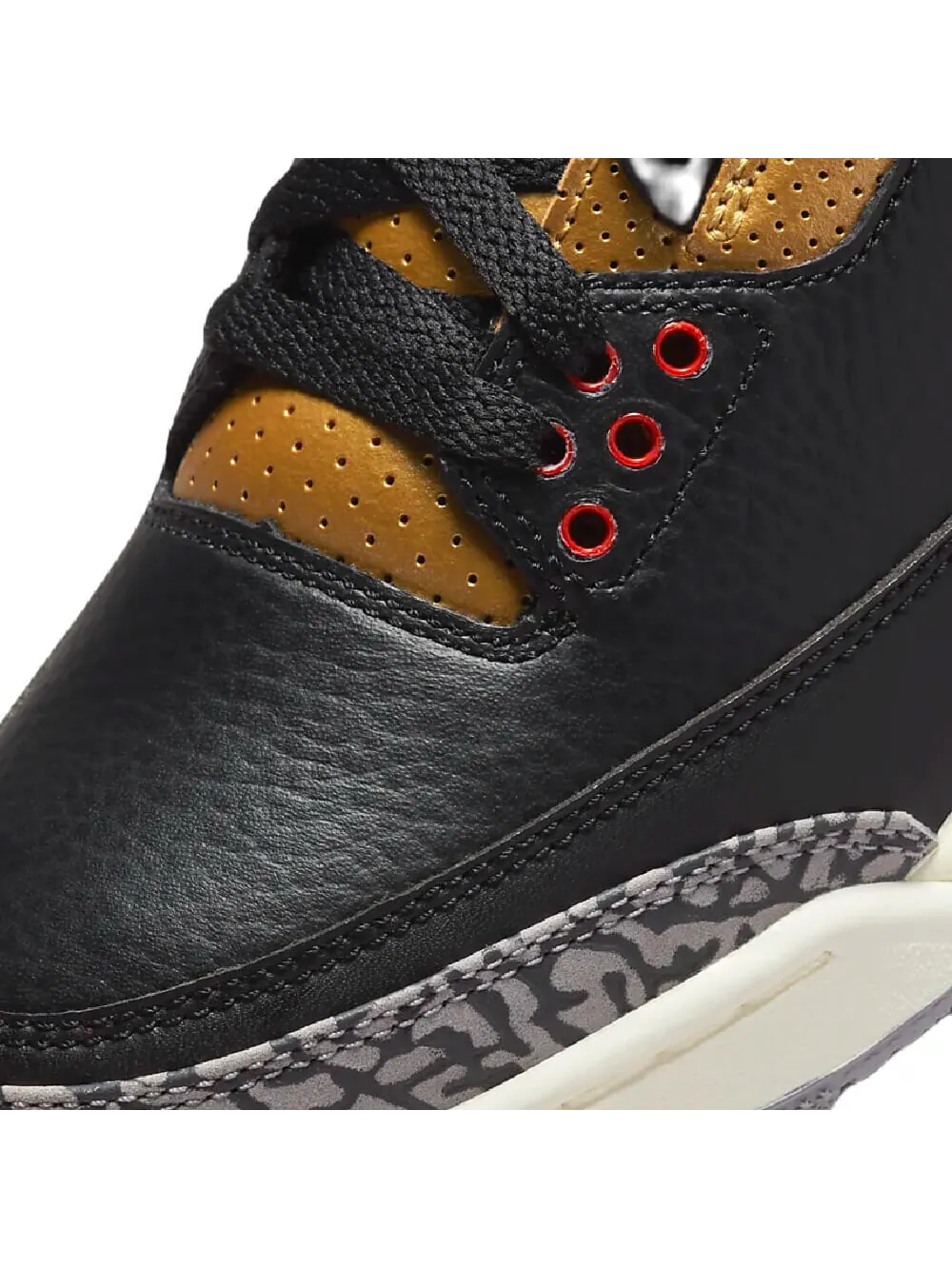 Кроссовки Air Jordan 3 Retro: Классика в Черном и Золотом — изображение 8 из 9, черный
