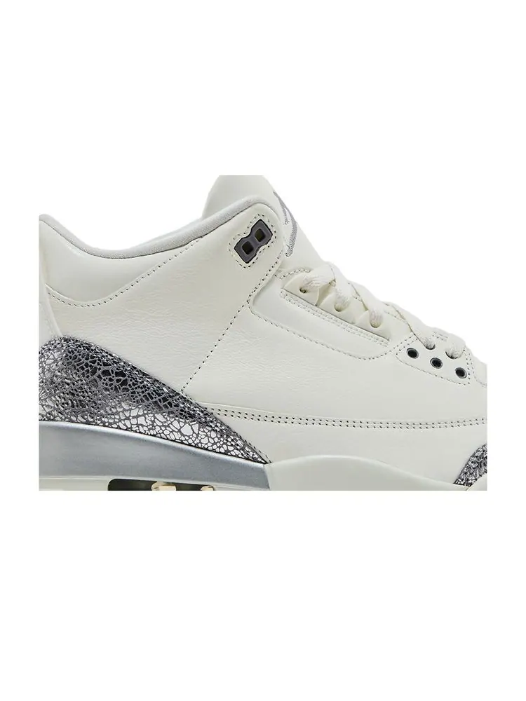 Кроссовки Wmns Air Jordan 3 Retro 'Sail Metallic Silver' — изображение 2 из 8, металлик серебристый