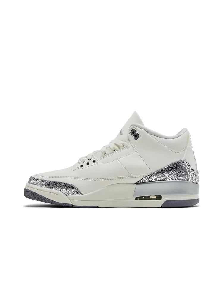 Кроссовки Wmns Air Jordan 3 Retro 'Sail Metallic Silver' — изображение 3 из 8, металлик серебристый