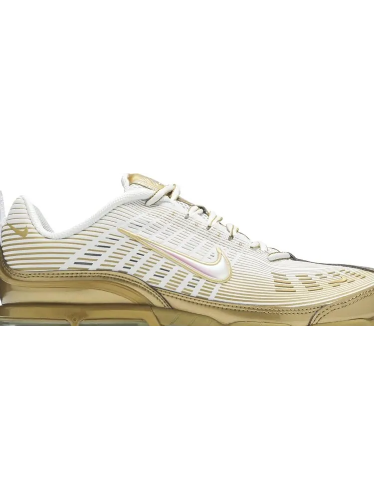 Кроссовки Nike Air Vapormax 360 'White Metallic Gold' — изображение 2 из 8, золото