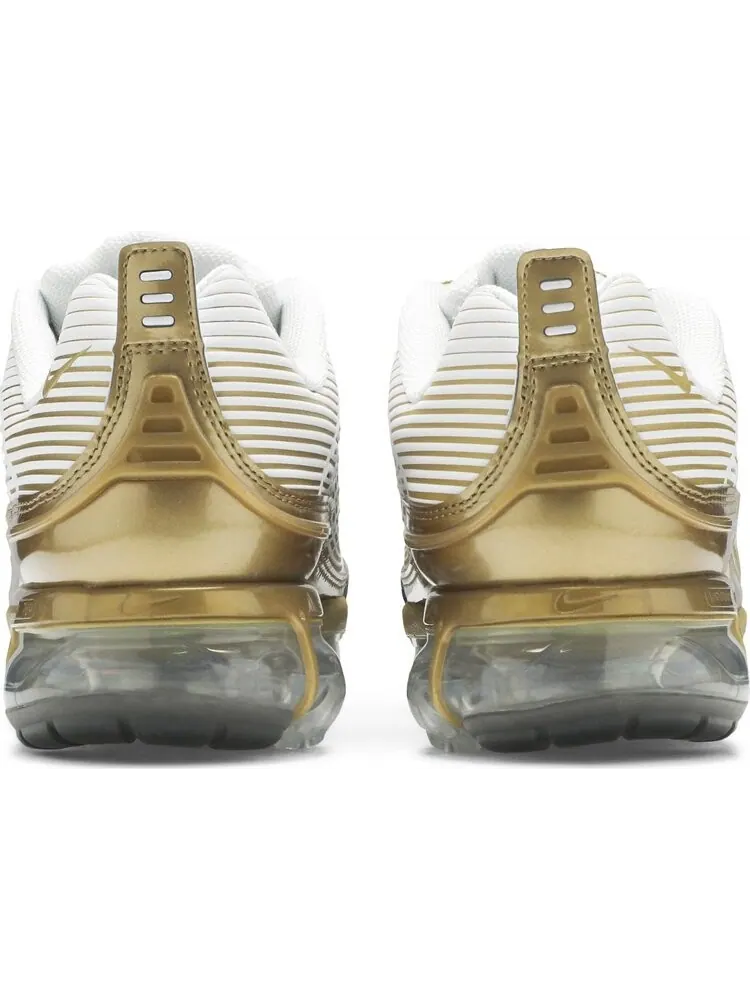 Кроссовки Nike Air Vapormax 360 'White Metallic Gold' — изображение 6 из 8, золото