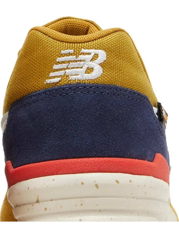 Кроссовки New Balance 997H 'Gold Moss' — изображение 7 из 8, коричневый