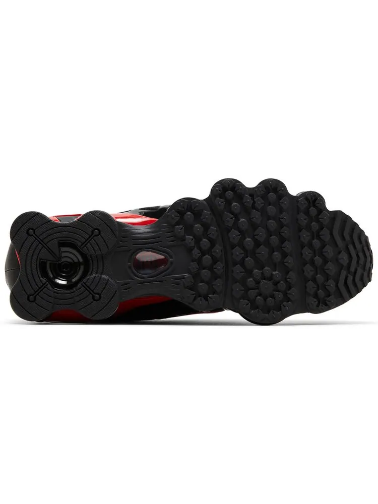 Кроссовки Nike Shox TL 'Black University Red' — изображение 4 из 9, черный