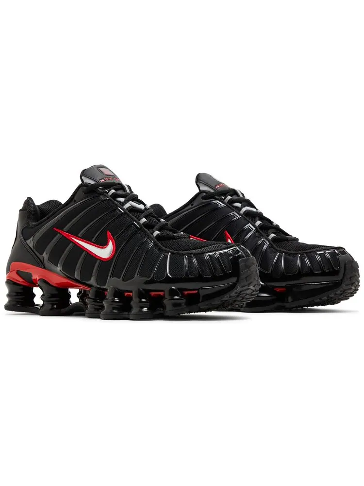 Кроссовки Nike Shox TL 'Black University Red' — изображение 8 из 9, черный