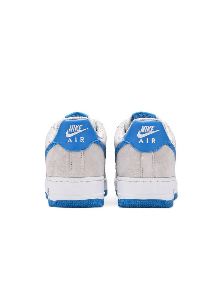 Кроссовки Nike Air Force 1 '07 LV8 EMB 'Grey Fog Light Photo Blue' — изображение 7 из 9