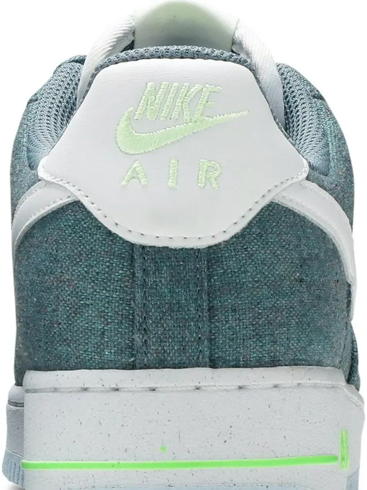 Кроссовки Nike Air Force 1 Low '07 'Recycled Canvas Pack - Ozone Blue' — изображение 7 из 8, синий
