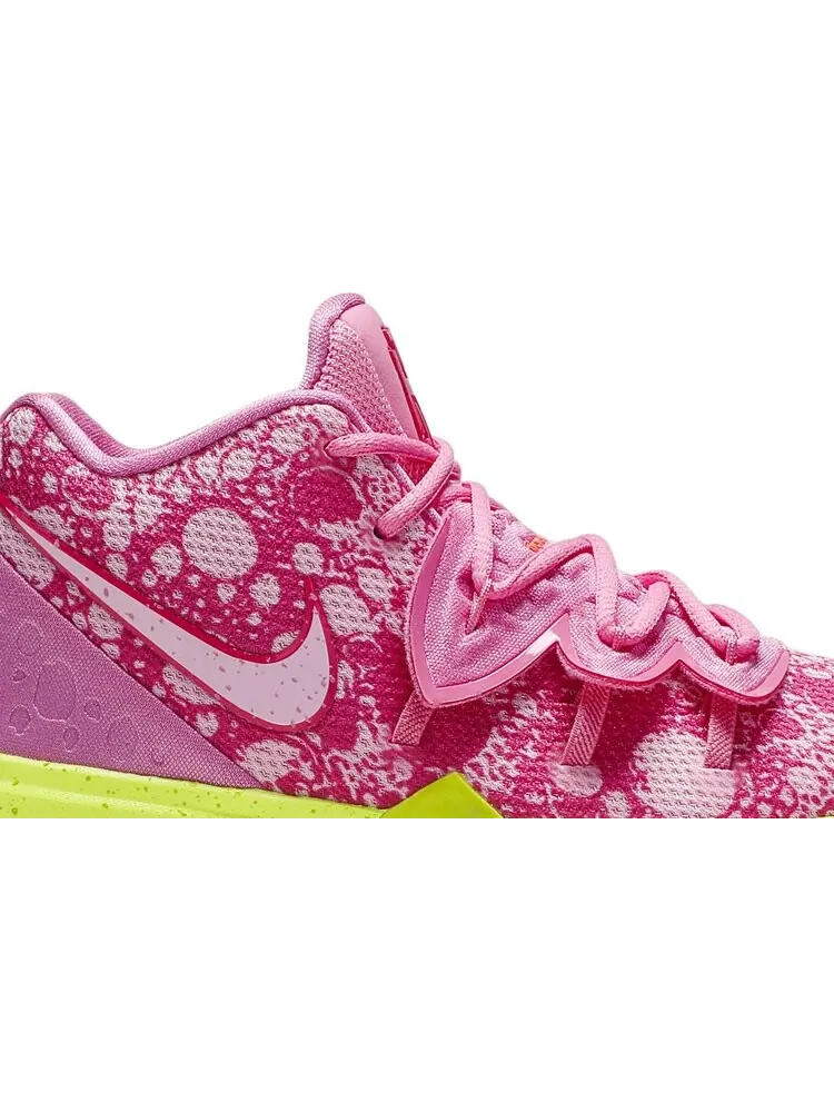 Кроссовки Nike SpongeBob SquarePants x Kyrie 5 PS 'Patrick' — изображение 2 из 8, розовый