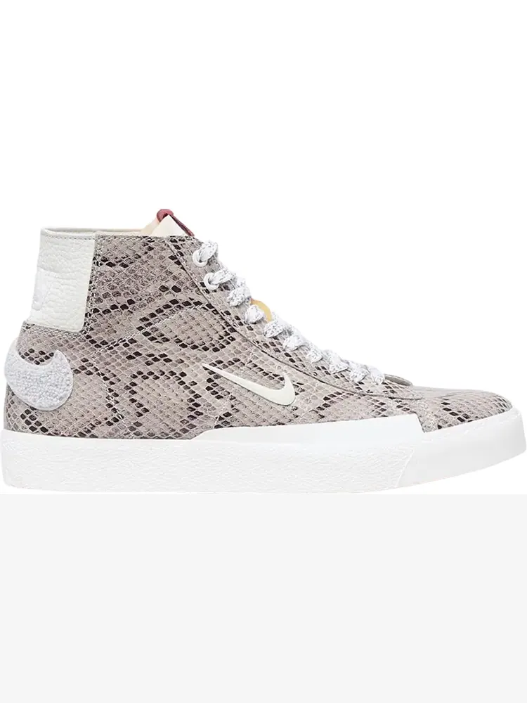 Кроссовки Nike Soulland x Blazer Mid QS SB 'FRI.day 03' — изображение 1 из 1, коричневый