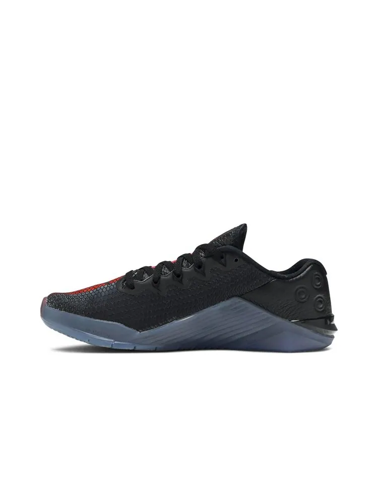Кроссовки Nike Metcon 5 — изображение 3 из 4, черный