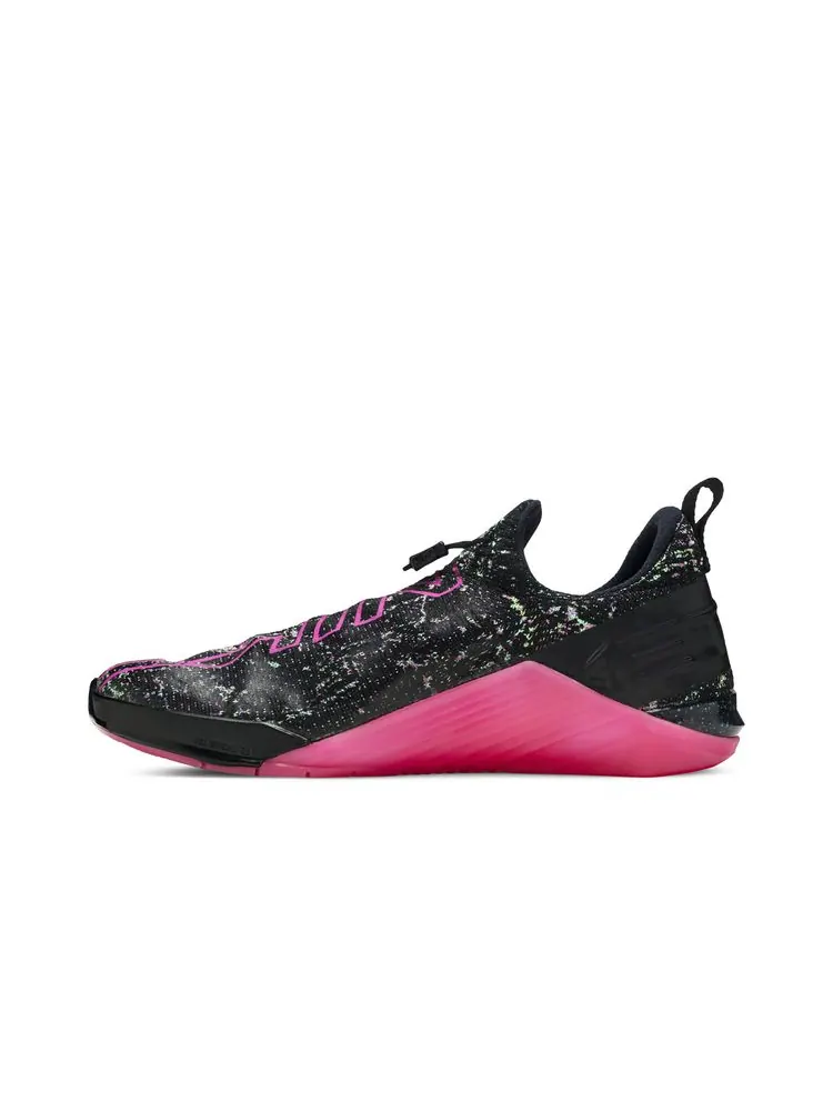 Кроссовки React Metcon AMP 'Black Fire Pink' — изображение 3 из 8, черный розовый